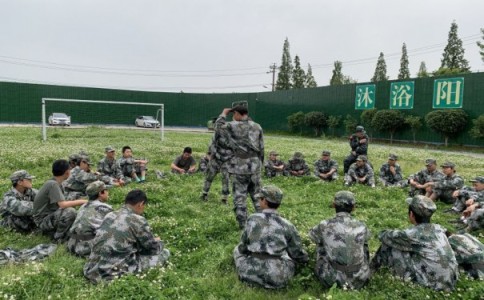 桂林市阳朔县全封闭式特训学校改善孩子不良行为习惯,家校协同! 桂林市阳朔县全封闭式特训学校改善孩子不良行为习惯,家校协同!